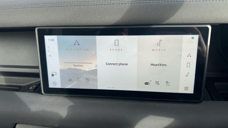 Land Rover Defender 3.0 D250 X-Dynamic SE 110 5dr Auto Diesel Estate